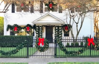 Mom's Former Home-Christmas 2020