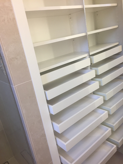 custom-shelving